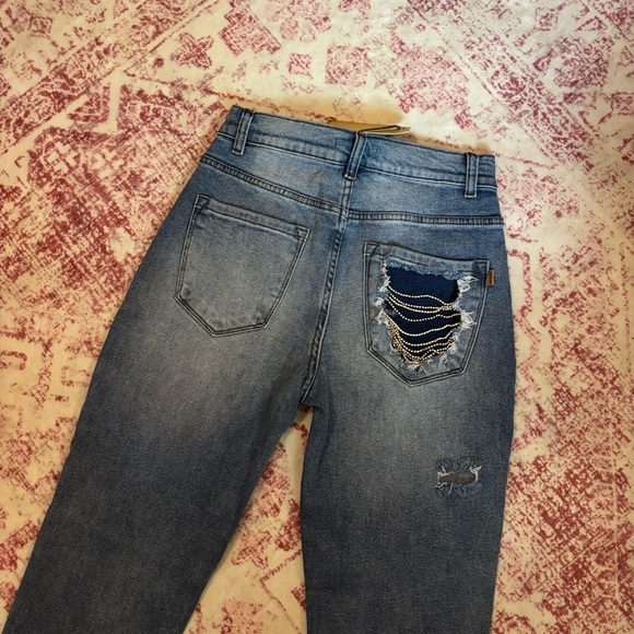 High Rise Ankle Jeans - Picture 2 of 4